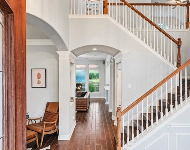 12113 Portobella Dr - Photo Thumbnail 3