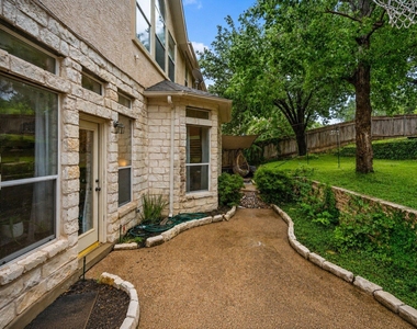 12113 Portobella Dr - Photo Thumbnail 28