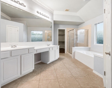 12113 Portobella Dr - Photo Thumbnail 26