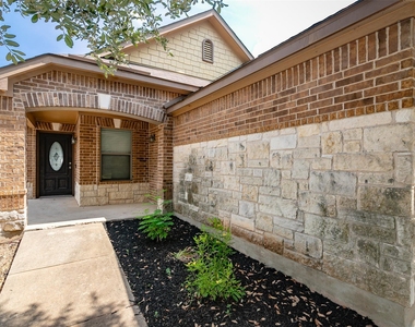 8801 Edmundsbury Dr - Photo Thumbnail 3