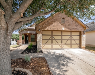 8801 Edmundsbury Dr - Photo Thumbnail 2