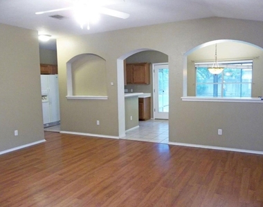 3126 Jazz St - Photo Thumbnail 2
