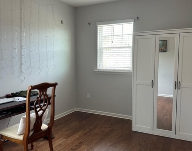 325 Heron Landing Road - Photo Thumbnail 17