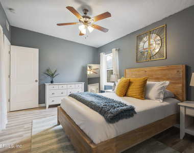 29 Solano Avenue - Photo Thumbnail 3
