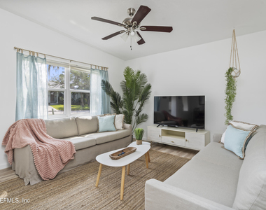 29 Solano Avenue - Photo Thumbnail 17