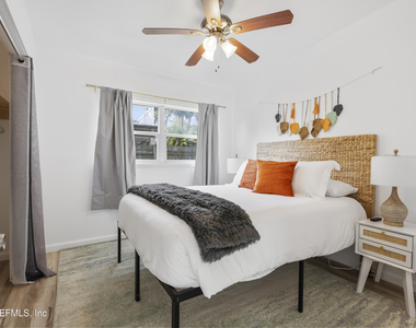 29 Solano Avenue - Photo Thumbnail 11