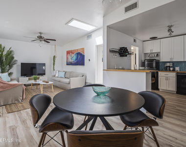 29 Solano Avenue - Photo Thumbnail 24