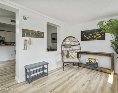 29 Solano Avenue - Photo Thumbnail 23