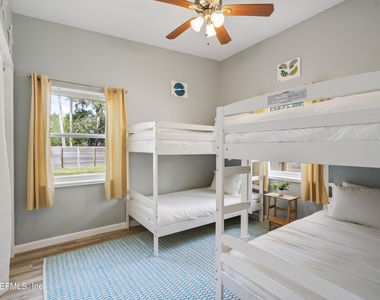 29 Solano Avenue - Photo Thumbnail 7