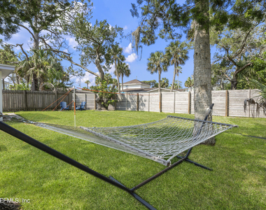 29 Solano Avenue - Photo Thumbnail 26