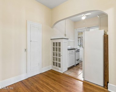1504 Mcduff Avenue S - Photo Thumbnail 10