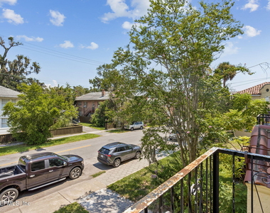 1504 Mcduff Avenue S - Photo Thumbnail 20
