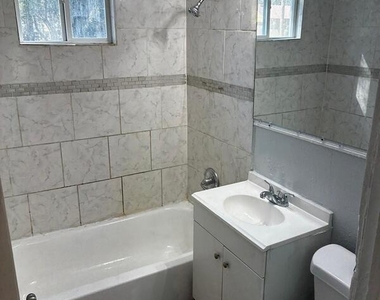 314 Celery Avenue - Photo Thumbnail 7