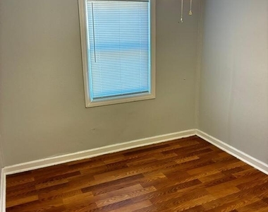 314 Celery Avenue - Photo Thumbnail 9