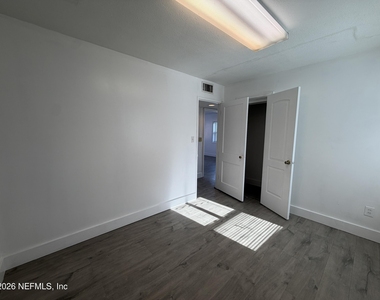 4022 Emerson Street - Photo Thumbnail 9