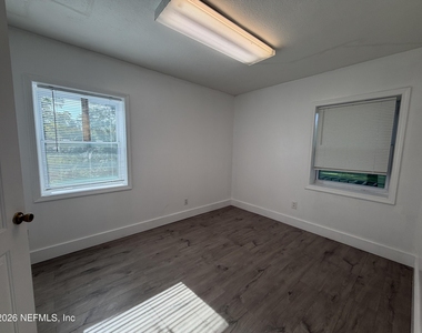 4022 Emerson Street - Photo Thumbnail 5