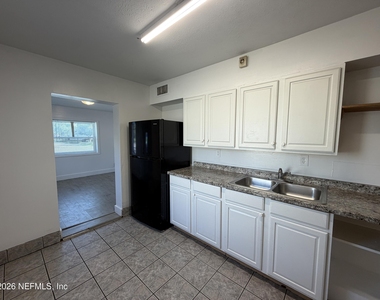4022 Emerson Street - Photo Thumbnail 4