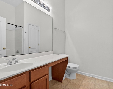 872 Collinswood Drive W - Photo Thumbnail 23