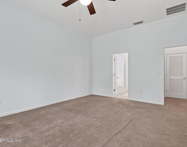 872 Collinswood Drive W - Photo Thumbnail 26