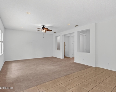 872 Collinswood Drive W - Photo Thumbnail 10