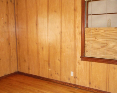 7536 Epperson Avenue - Photo Thumbnail 4