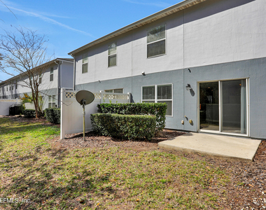 822 Black Cherry Drive S - Photo Thumbnail 20