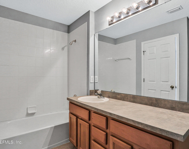 822 Black Cherry Drive S - Photo Thumbnail 13