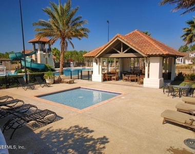 822 Black Cherry Drive S - Photo Thumbnail 24