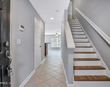 822 Black Cherry Drive S - Photo Thumbnail 2