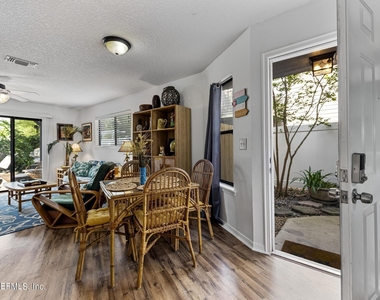 516 10th Avenue S - Photo Thumbnail 3
