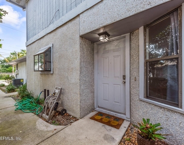 516 10th Avenue S - Photo Thumbnail 2