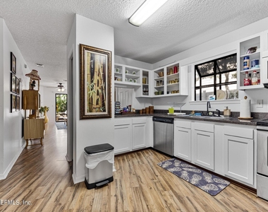 516 10th Avenue S - Photo Thumbnail 7