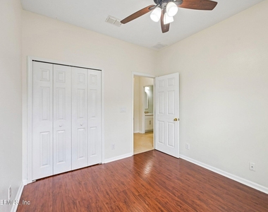 131 Cornwall Drive - Photo Thumbnail 11