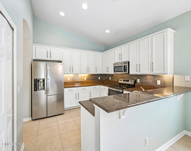 131 Cornwall Drive - Photo Thumbnail 5