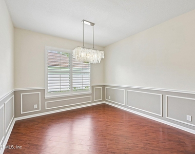 131 Cornwall Drive - Photo Thumbnail 4