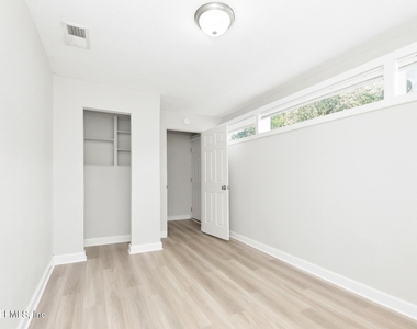 7719 Mccowan - Photo Thumbnail 11
