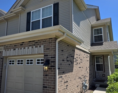 1801 Turtle Creek Drive - Photo Thumbnail 1