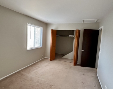 727 Whitesail Drive - Photo Thumbnail 8