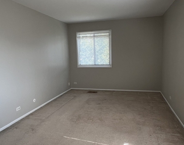 727 Whitesail Drive - Photo Thumbnail 12