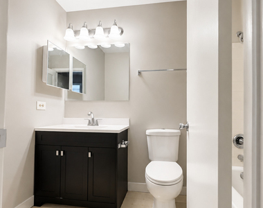 727 Whitesail Drive - Photo Thumbnail 4