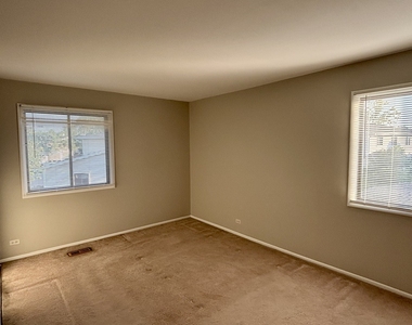 727 Whitesail Drive - Photo Thumbnail 10