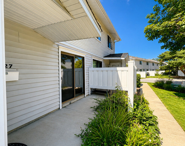 727 Whitesail Drive - Photo Thumbnail 1
