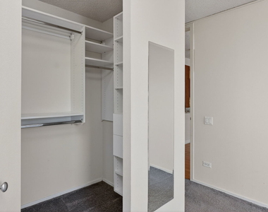 30 E Huron Street - Photo Thumbnail 15