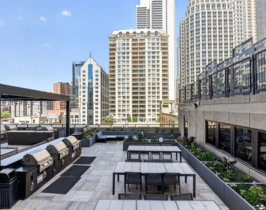 30 E Huron Street - Photo Thumbnail 26