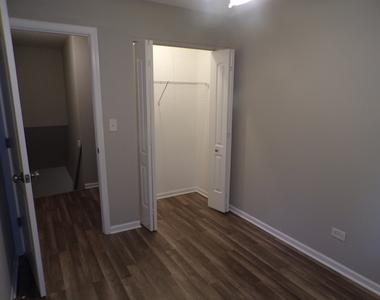 558 Nantucket Way - Photo Thumbnail 23