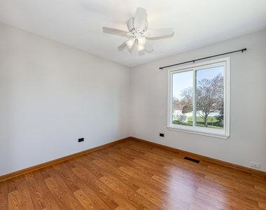 617 Lakewood Farms Drive - Photo Thumbnail 12