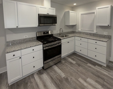 5209 W Lake Street - Photo Thumbnail 12