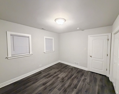 5209 W Lake Street - Photo Thumbnail 18