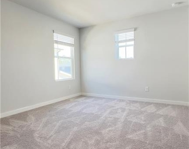 2389 Brown Dove Way - Photo Thumbnail 27