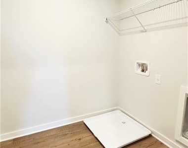 2389 Brown Dove Way - Photo Thumbnail 29
